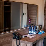 Pebbles (adults Only) Otel