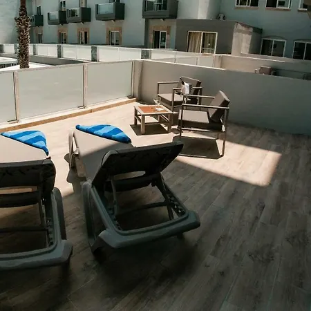Pebbles (adults Only) 4* St. Paul's Bay
