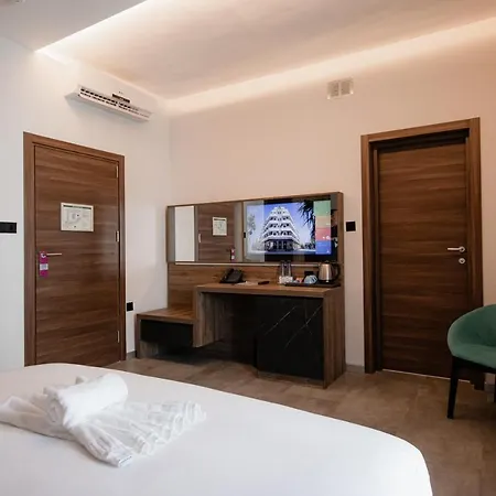 Hotel Pebbles (adults Only) 4*