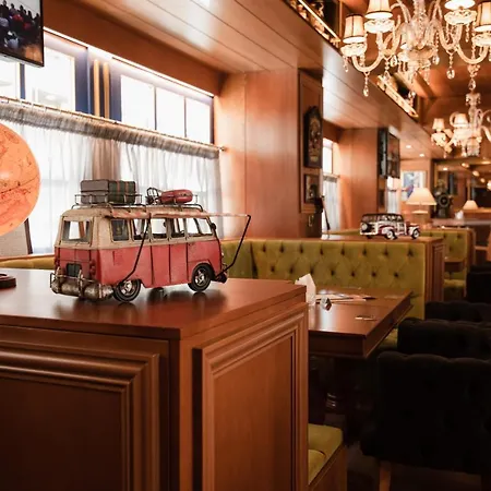 Pebbles (adults Only) Otel