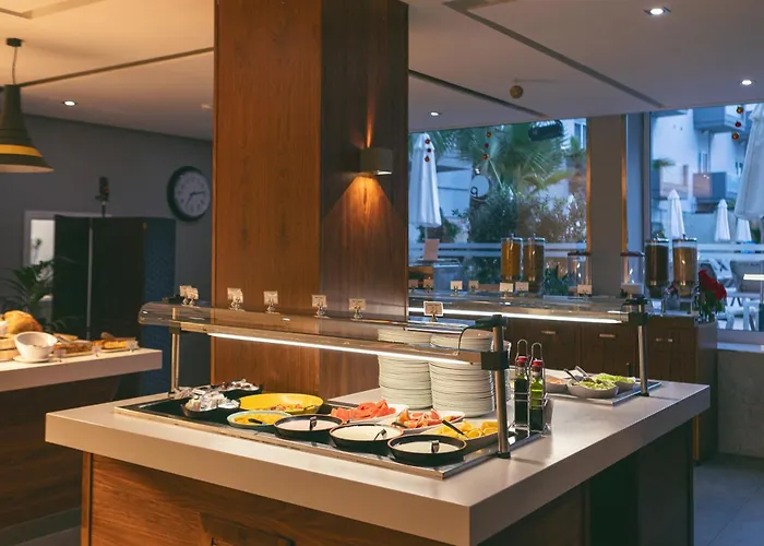 Hotel Pebbles (adults Only)