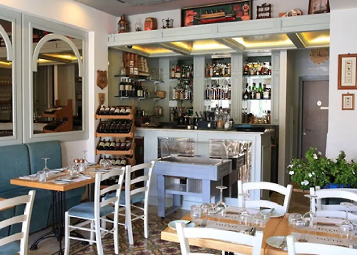 Pebbles (adults Only) خليج سانت بول