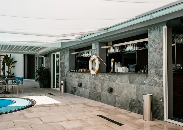 Pebbles (adults Only) St. Paul's Bay