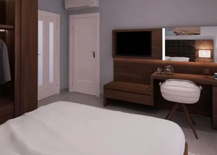 Pebbles (adults Only) Hotel